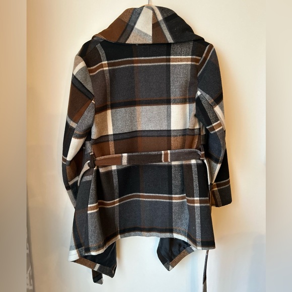 Chicwish Prairie Coat - Picture 3 of 6